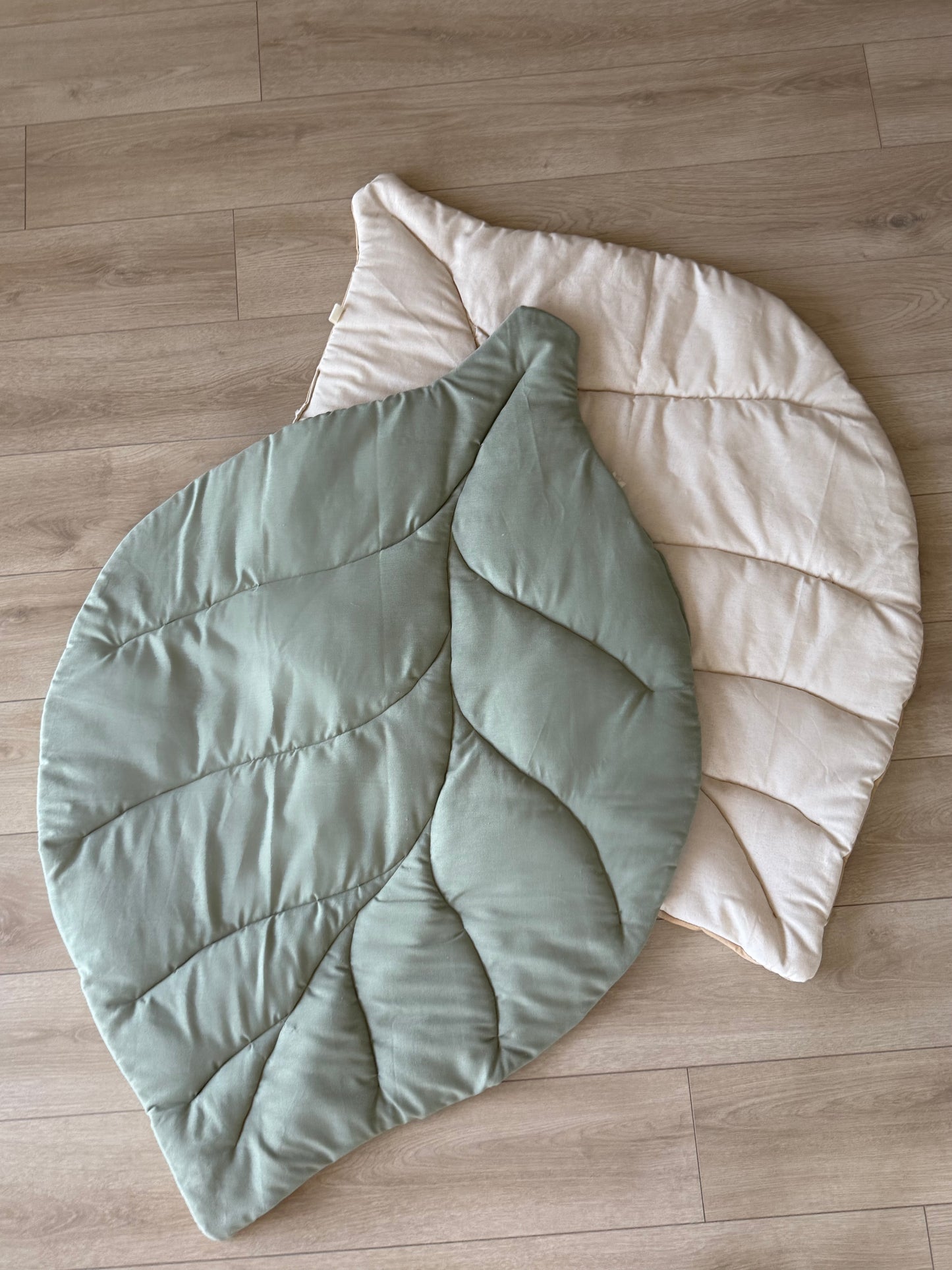 Linen Leaf Mat