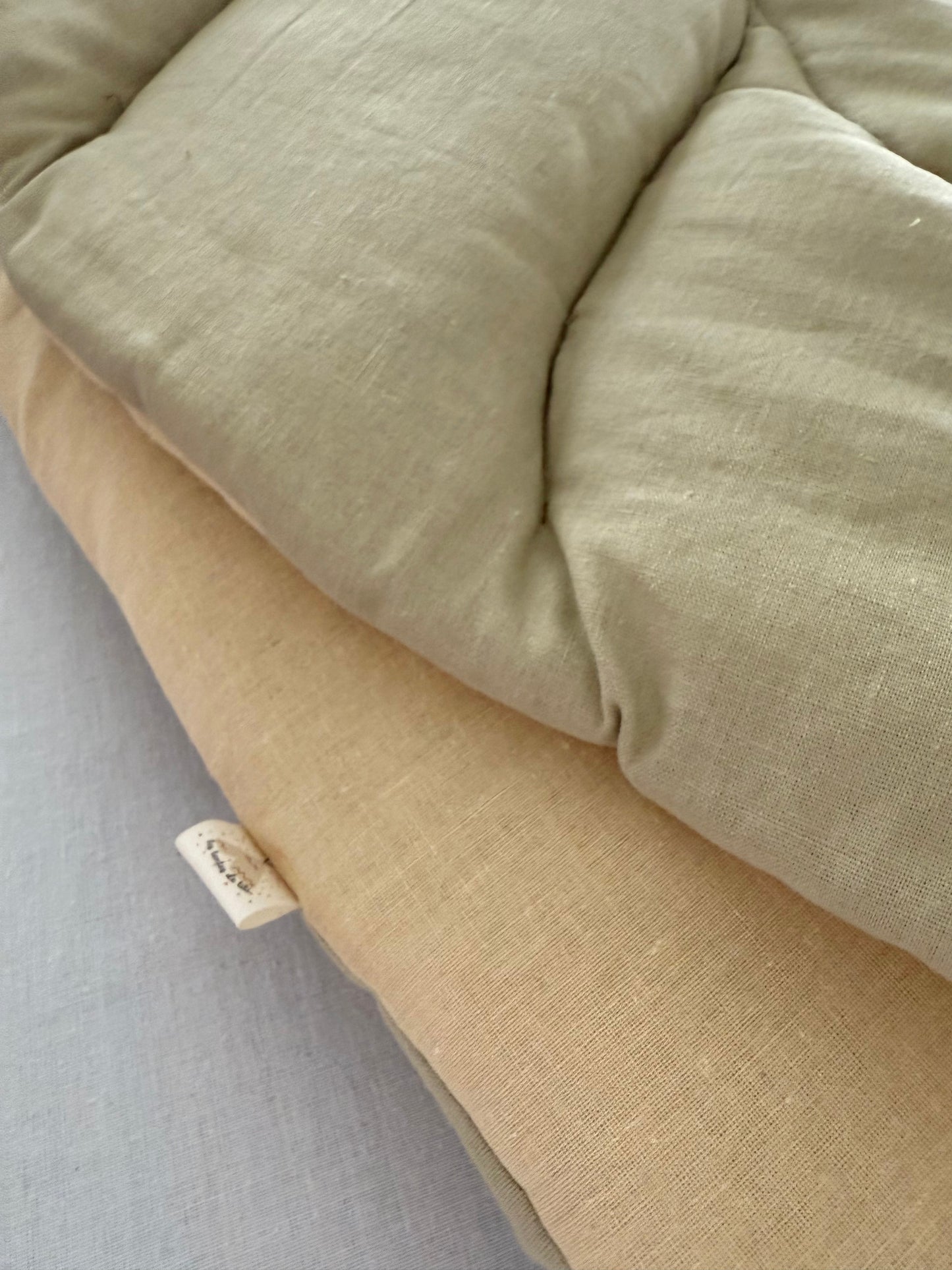Linen Leaf Mat