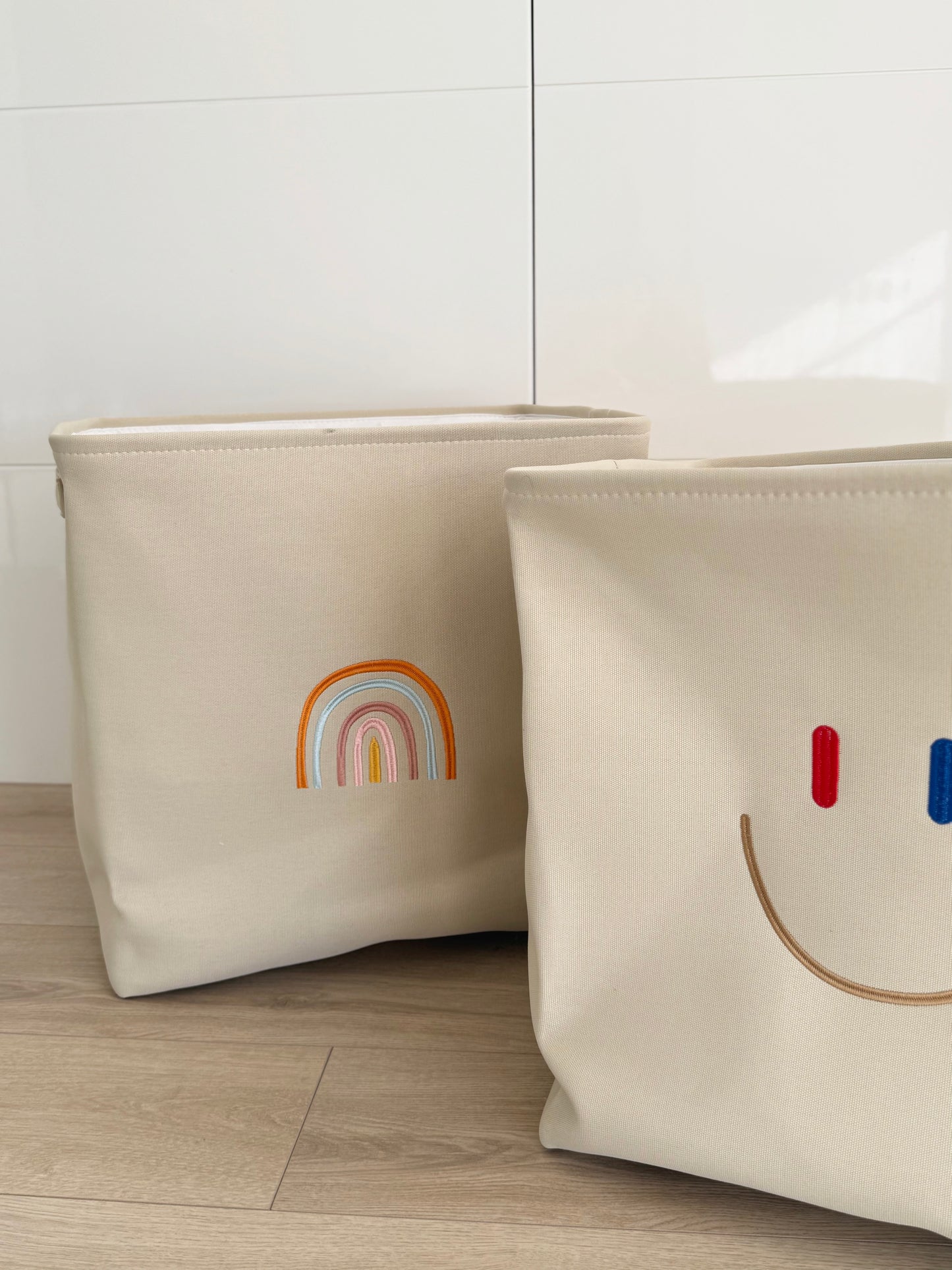 Large toy storage box