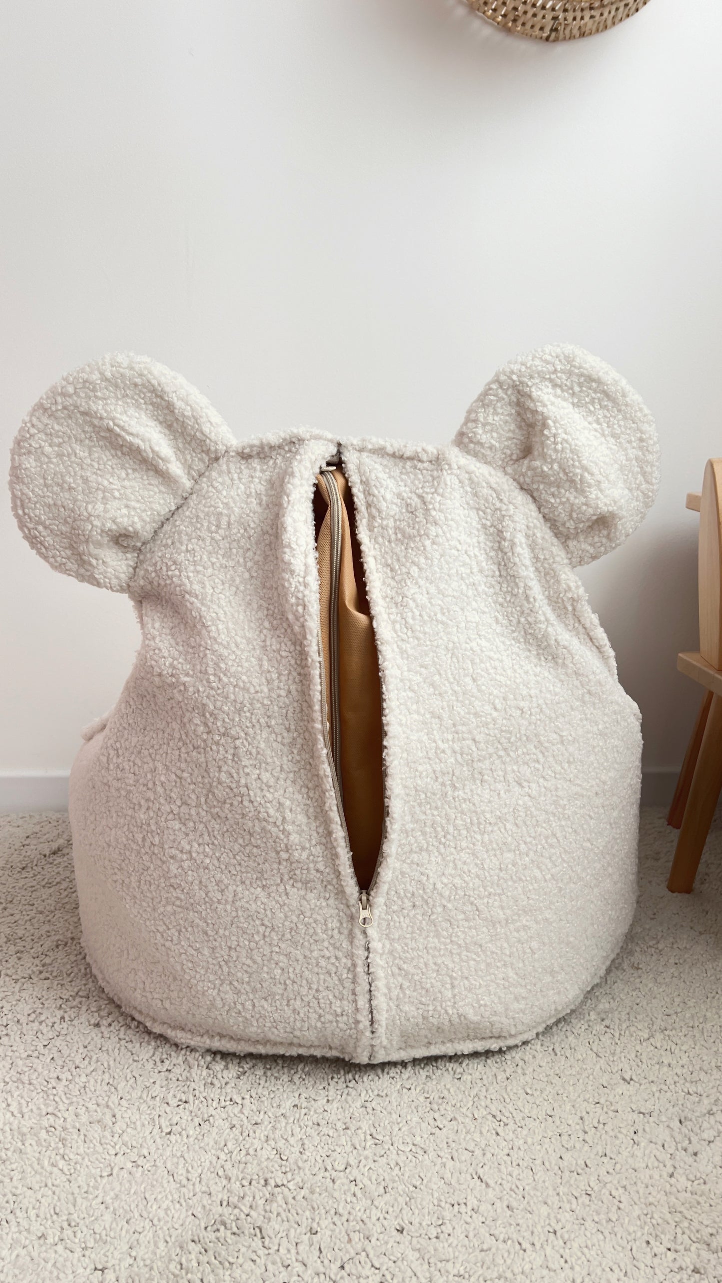 Teddy Beanbag chair
