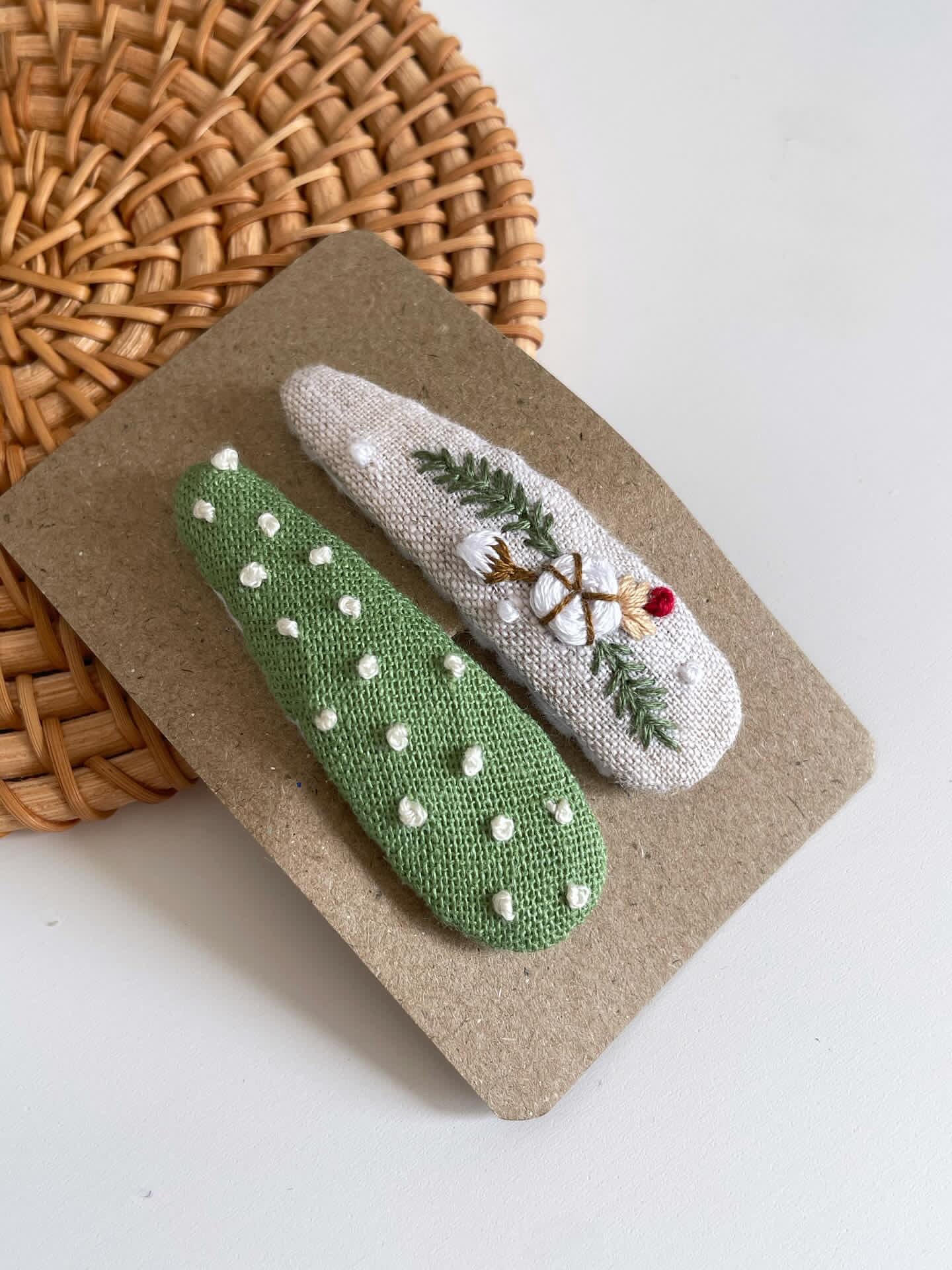 Embroidery Hair Clips for Christmas