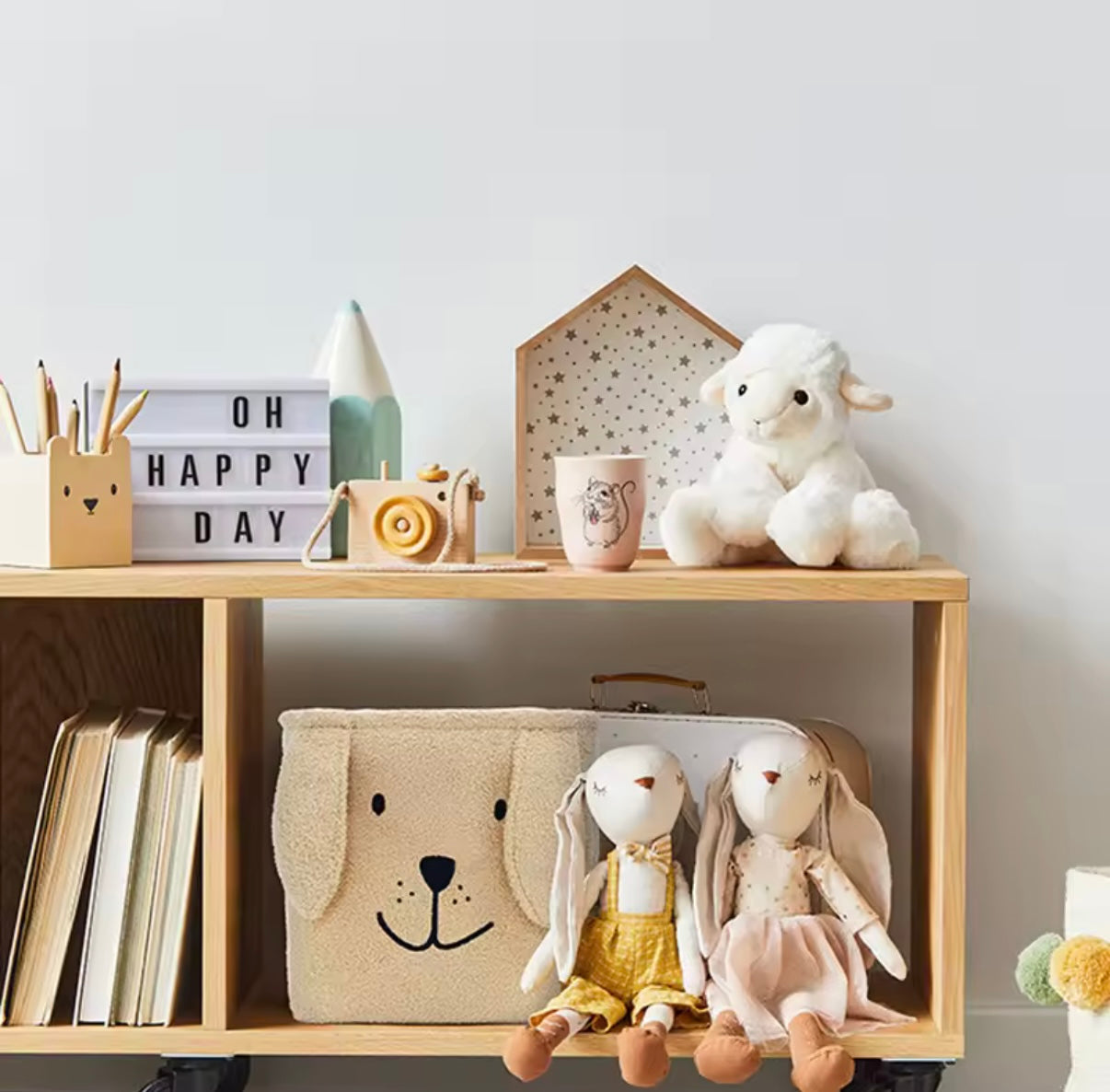 Teddy Square Storage