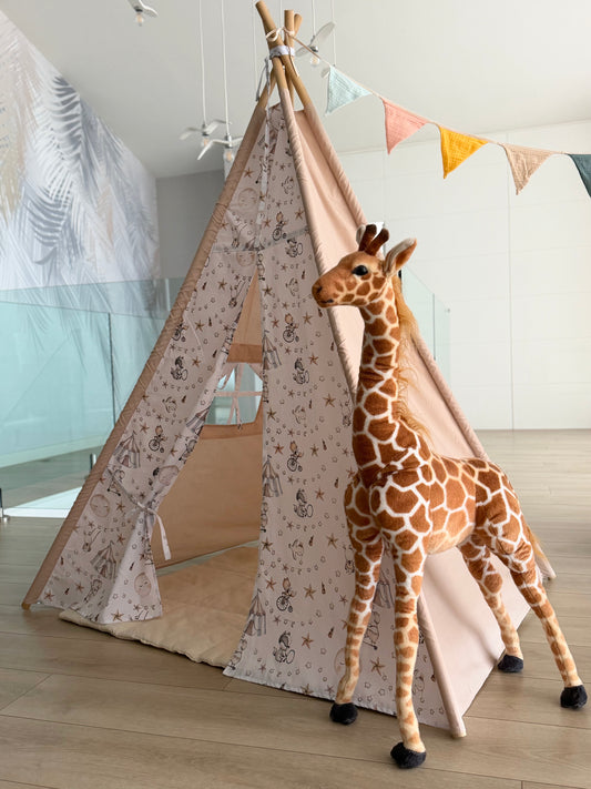 Circus Beige teepee