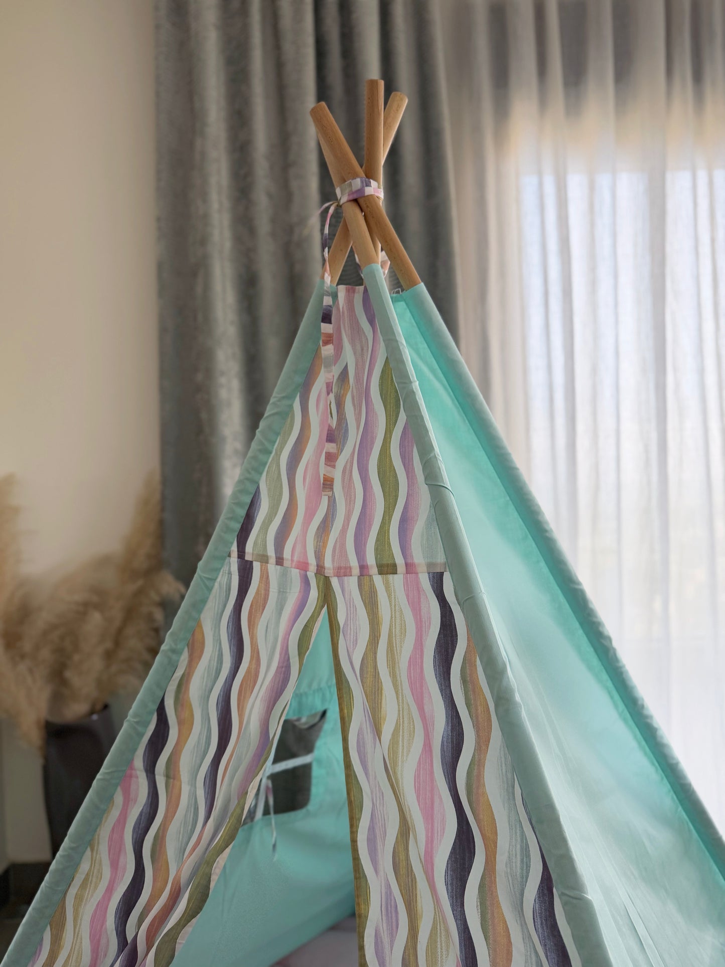 Teepee Green Wave