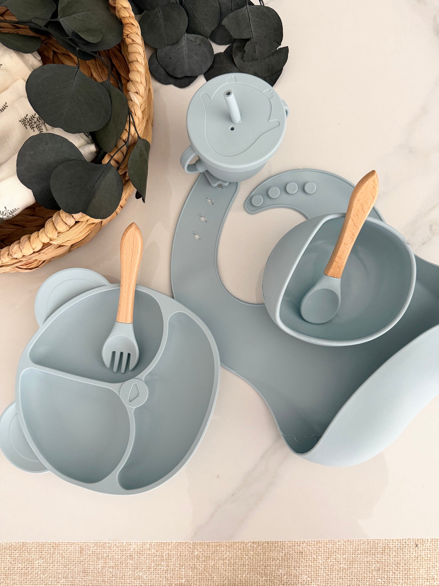 Silicone baby feeding set