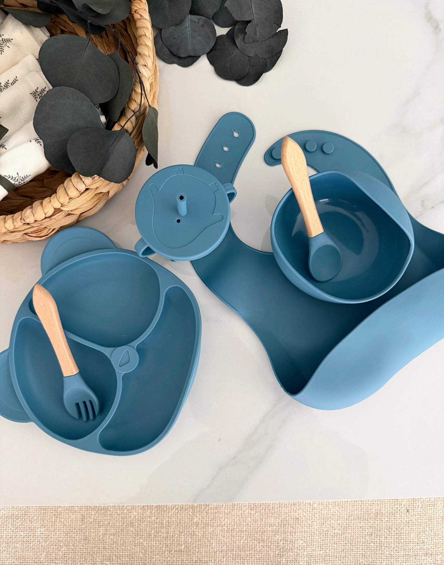Silicone baby feeding set