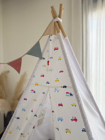 Teepee Car Traffic