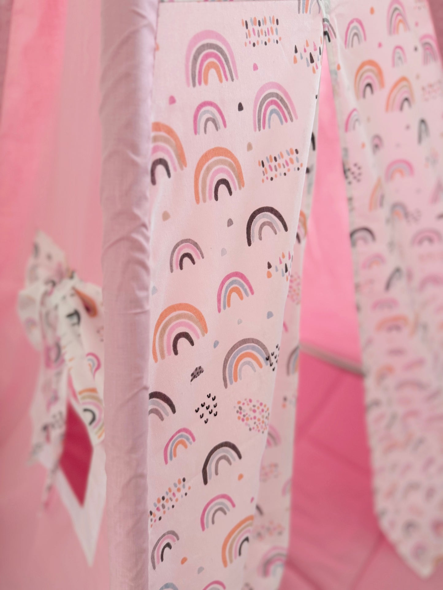 Teepee Pink Rainbow