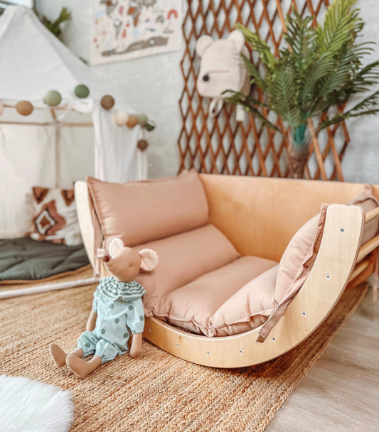 Climbing Arch . Rocker