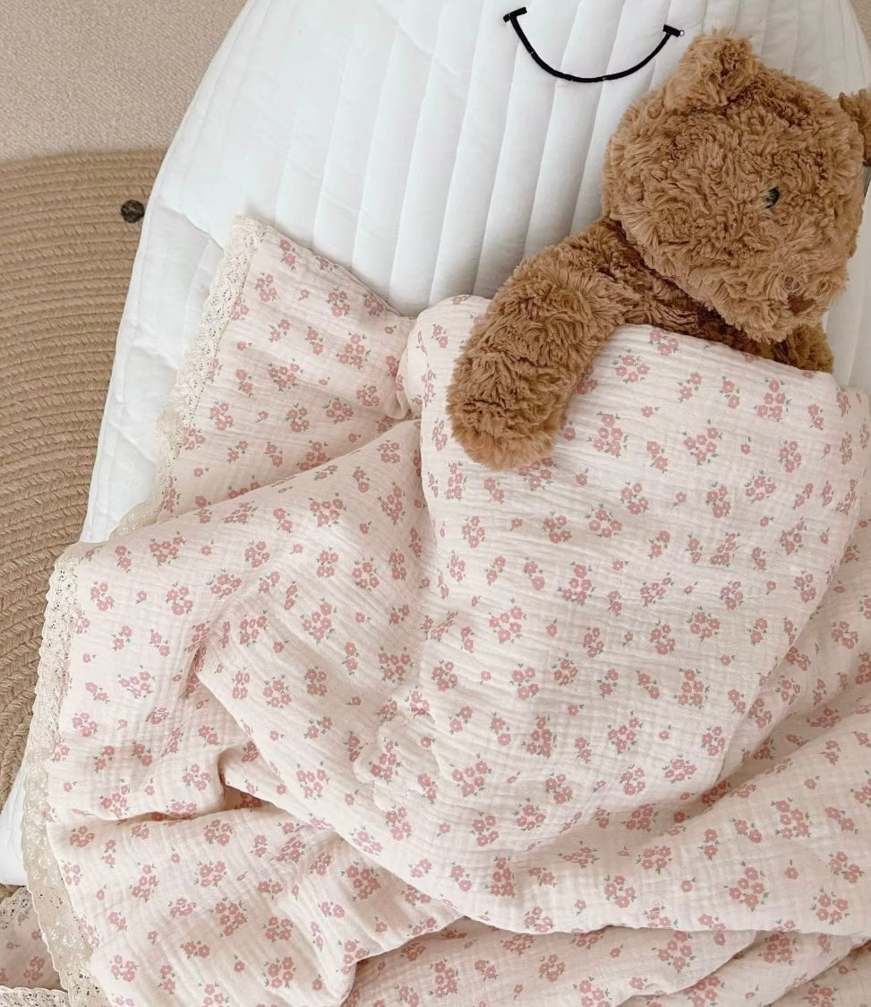 Blanket + pillow