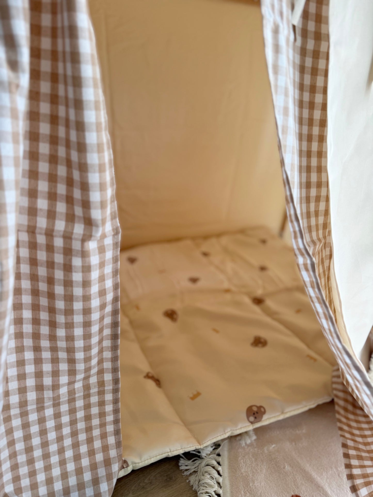 Bear House Tent