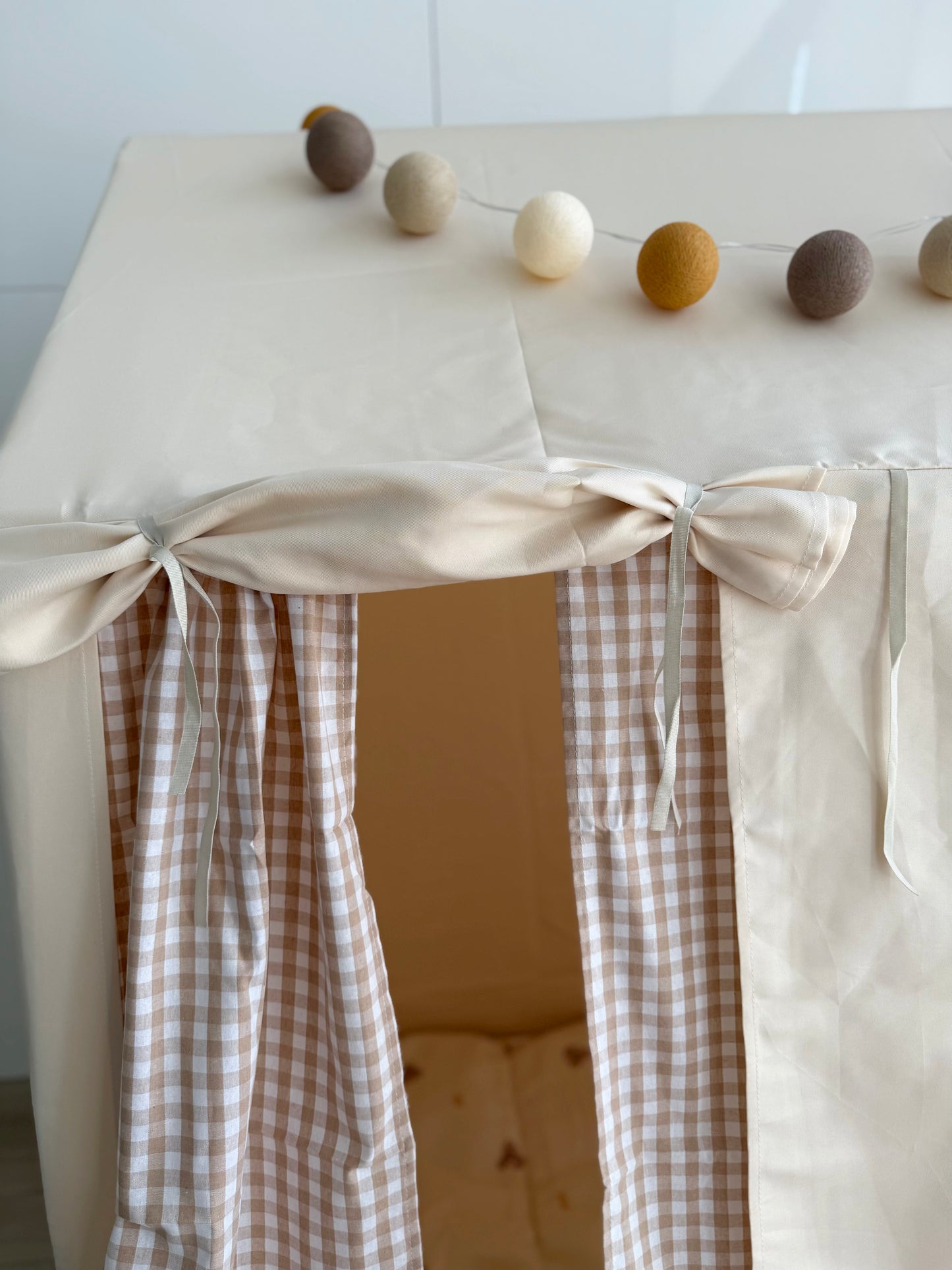 Bear House Tent