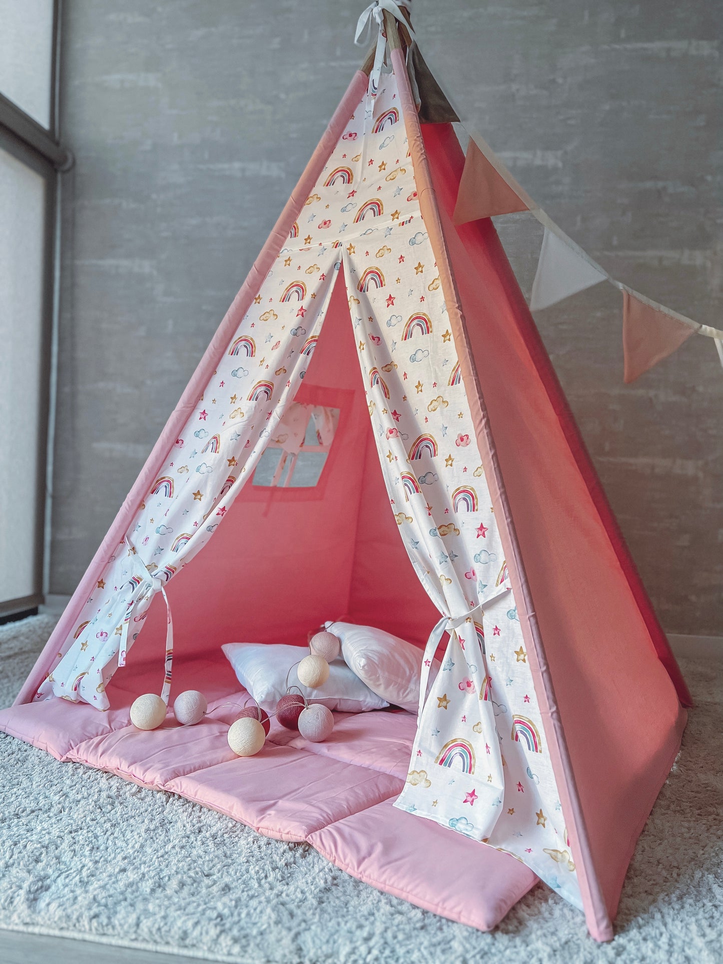 Teepee Pink Rainbow