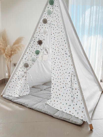 Teepee Dots