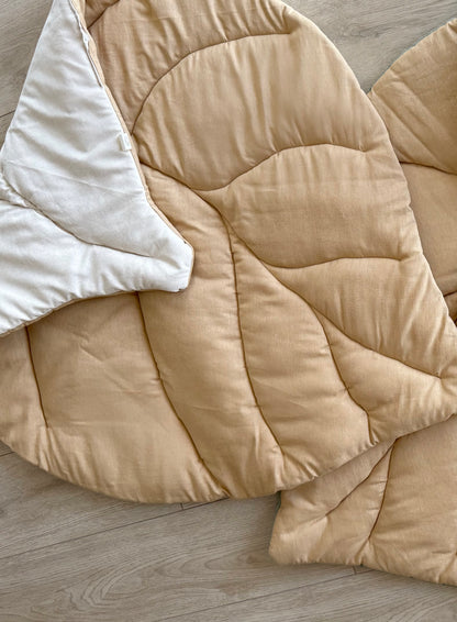 Linen Leaf Mat